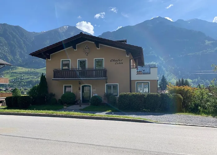 Ester アパート *