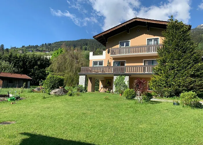 Ester アパート バート・ホーフガシュタイン