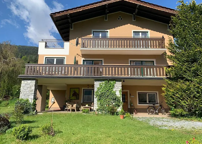 Ester バート・ホーフガシュタイン