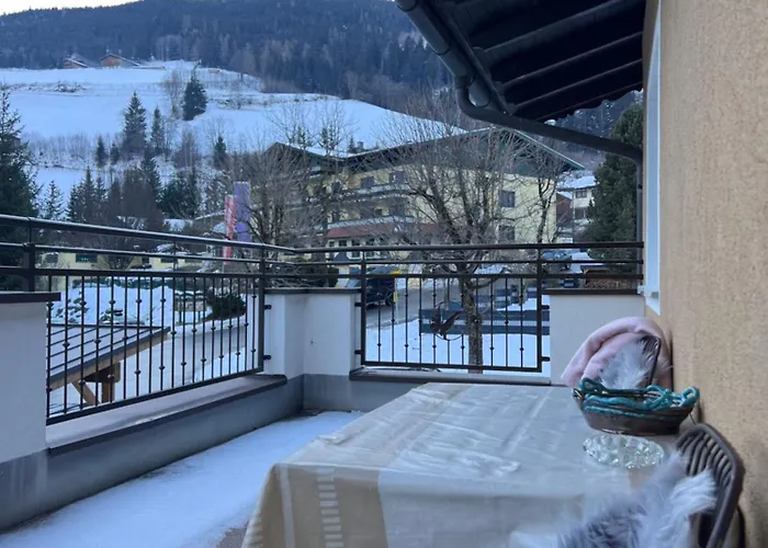 Ester アパート *